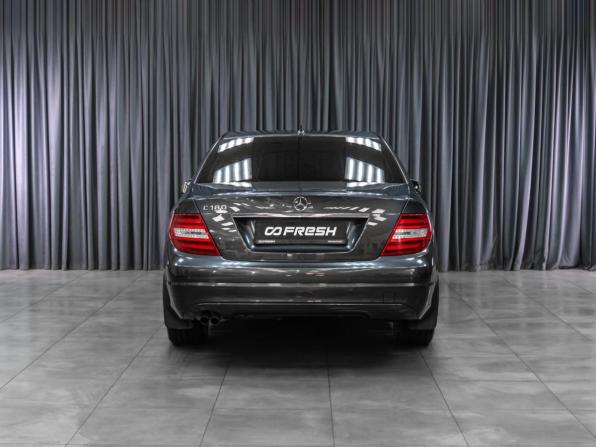 Mercedes-Benz C-Класс III (W204) Рестайлинг с пробегом 2012 года, цена 1 559 000 рублей, 134692 км, седан, Автокод Объявления