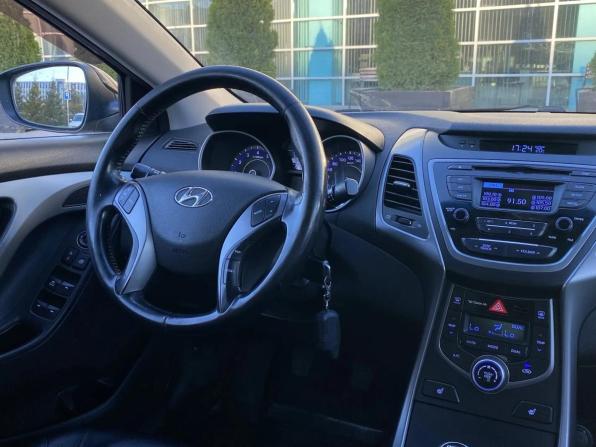 Hyundai Elantra V (MD) Рестайлинг с пробегом 2014 года, цена 1 135 000 рублей, 156738 км, седан, Автокод Объявления