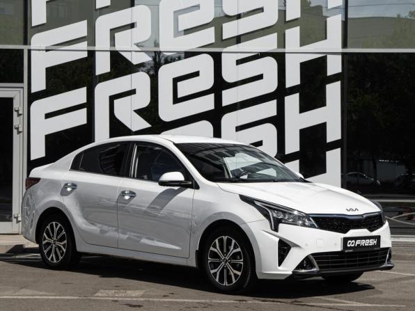 Kia Rio IV Рестайлинг с пробегом 2022 года, цена 1 830 000 рублей, 76030 км, седан, Автокод Объявления