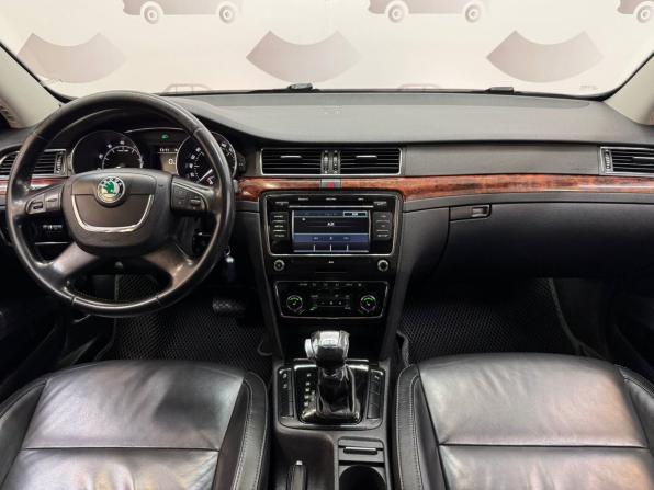 Skoda Superb II с пробегом 2012 года, цена 1 049 000 рублей, 201096 км, лифтбек, Автокод Объявления