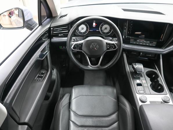 Volkswagen Touareg III с пробегом 2021 года, цена 5 119 900 рублей, 88688 км, внедорожник, Автокод Объявления