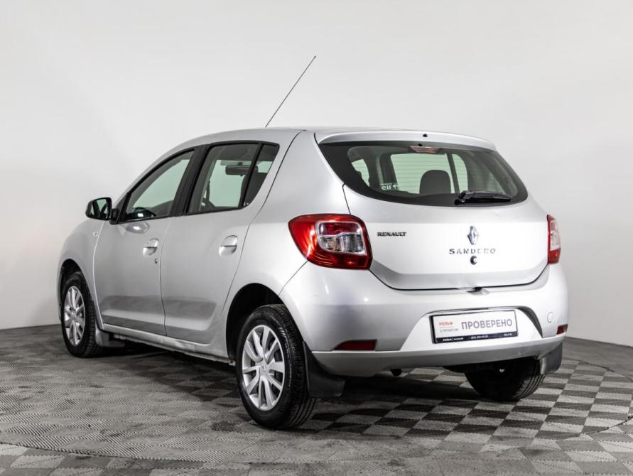 Renault Sandero II Санкт-Петербург  - изображение 3