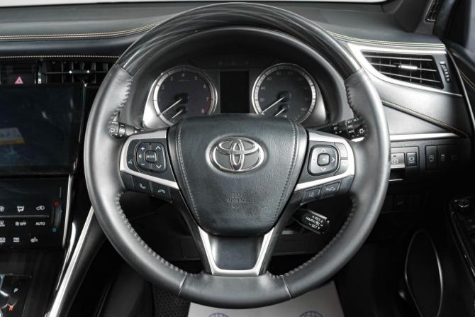 Toyota Harrier III (XU60) Рестайлинг с пробегом 2017 года, цена 2 199 000 рублей, 137400 км, внедорожник, Автокод Объявления