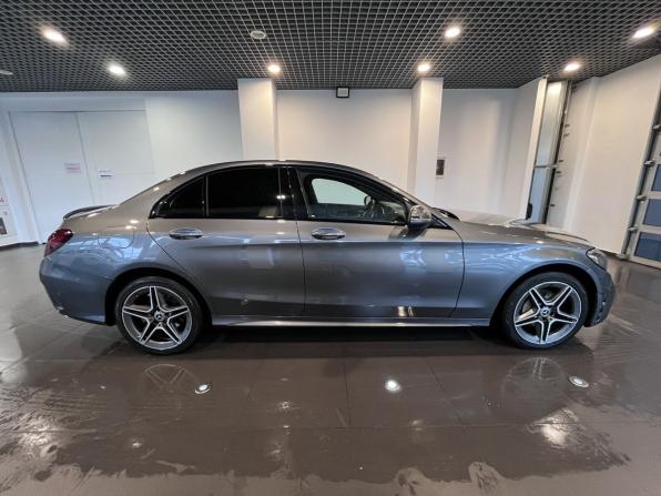 Mercedes-Benz C-Класс IV (W205) Рестайлинг с пробегом 2019 года, цена 2 800 000 рублей, 142190 км, седан, Автокод Объявления