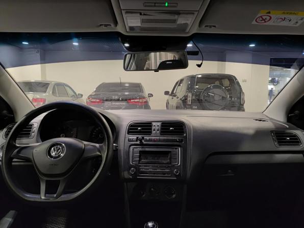 Volkswagen Polo V Рестайлинг с пробегом 2019 года, цена 965 000 рублей, 169756 км, седан, Автокод Объявления
