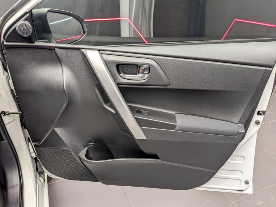 Toyota Auris II Москва  - изображение 23