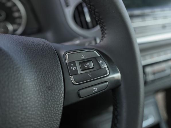 Volkswagen Tiguan I Рестайлинг с пробегом 2012 года, цена 1 399 000 рублей, 153880 км, внедорожник, Автокод Объявления