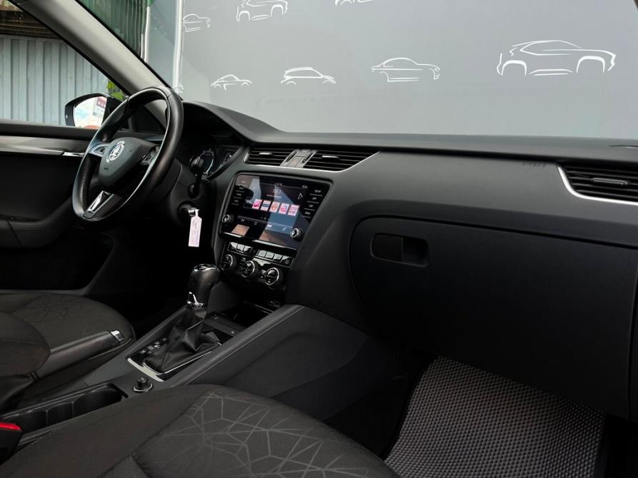 Skoda Octavia III (A7) Рестайлинг Санкт-Петербург  - изображение 7