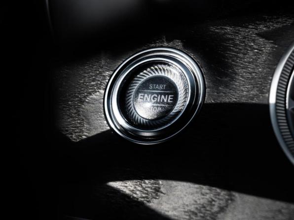 Mercedes-Benz E-Класс V (W213 S213 C238) Рестайлинг с пробегом 2020 года, цена 3 920 000 рублей, 139559 км, седан, Автокод Объявления