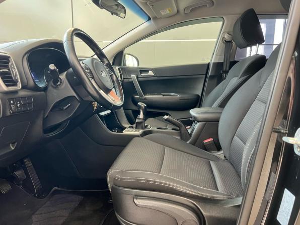 Kia Sportage IV Рестайлинг с пробегом 2019 года, цена 1 899 000 рублей, 102832 км, внедорожник, Автокод Объявления