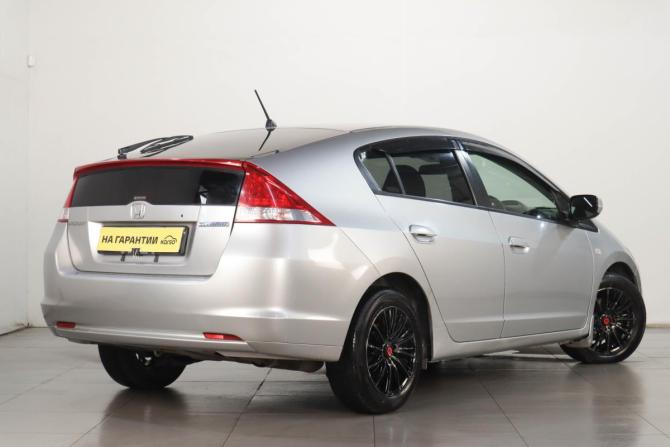 Honda Insight II с пробегом 2009 года, цена 739 000 рублей, 212634 км, хэтчбек, Автокод Объявления