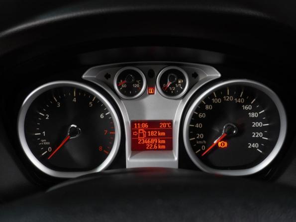 Ford Focus II Рестайлинг с пробегом 2010 года, цена 549 000 рублей, 234689 км, хэтчбек, Автокод Объявления