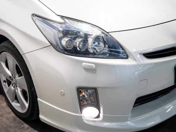 Toyota Prius III (XW30) с пробегом 2009 года, цена 1 180 000 рублей, 126500 км, лифтбек, Автокод Объявления