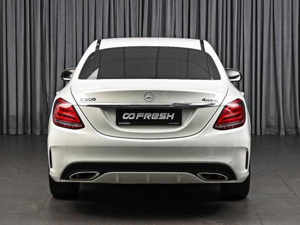 Mercedes-Benz C-Класс IV (W205) с пробегом 2016 года, цена 2 620 000 рублей, 93272 км, седан, Автокод Объявления