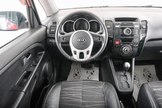 Kia Venga I с пробегом 2013 года, цена 949 000 рублей, 120600 км, компактвэн, Автокод Объявления