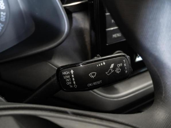 Skoda Rapid II с пробегом 2021 года, цена 1 595 000 рублей, 71662 км, лифтбек, Автокод Объявления