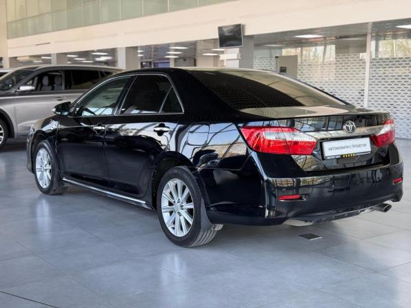 Toyota Camry VII (XV50) с пробегом 2013 года, цена 1 415 000 рублей, 272002 км, седан, Автокод Объявления