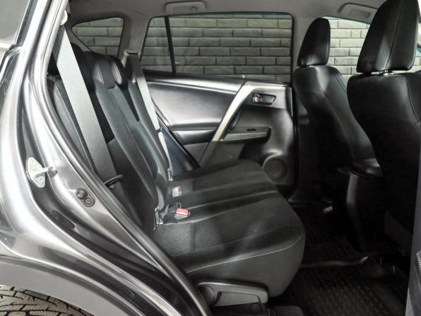 Toyota RAV4 IV (XA40) с пробегом 2014 года, цена 1 990 000 рублей, 175837 км, внедорожник, Автокод Объявления