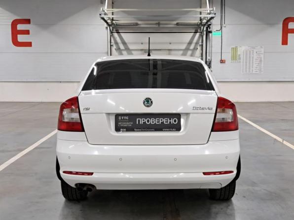 Skoda Octavia II (A5) Рестайлинг с пробегом 2012 года, цена 790 000 рублей, 286844 км, лифтбек, Автокод Объявления