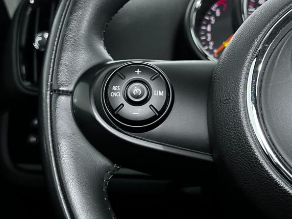Mini Countryman II Рестайлинг с пробегом 2020 года, цена 2 890 000 рублей, 59555 км, внедорожник, Автокод Объявления