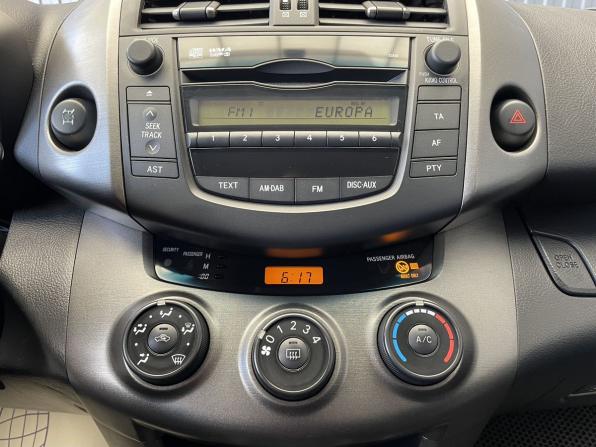 Toyota RAV4 III (XA30) Рестайлинг с пробегом 2011 года, цена 1 367 000 рублей, 219264 км, внедорожник, Автокод Объявления