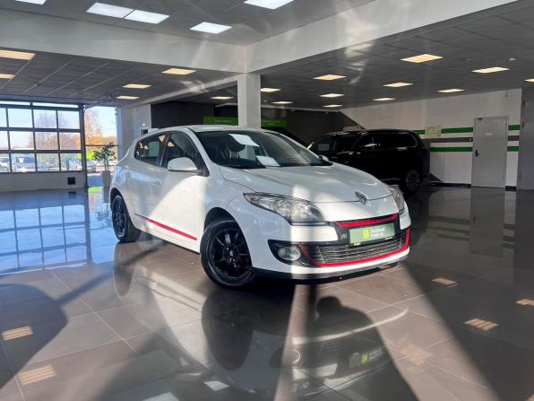 Renault Megane III Рестайлинг с пробегом 2013 года, цена 590 000 рублей, 228410 км, хэтчбек, Автокод Объявления