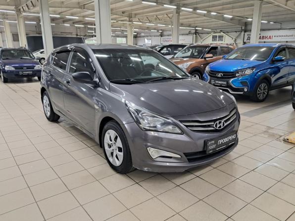 Hyundai Solaris I Рестайлинг с пробегом 2015 года, цена 1 105 000 рублей, 76736 км, хэтчбек, Автокод Объявления