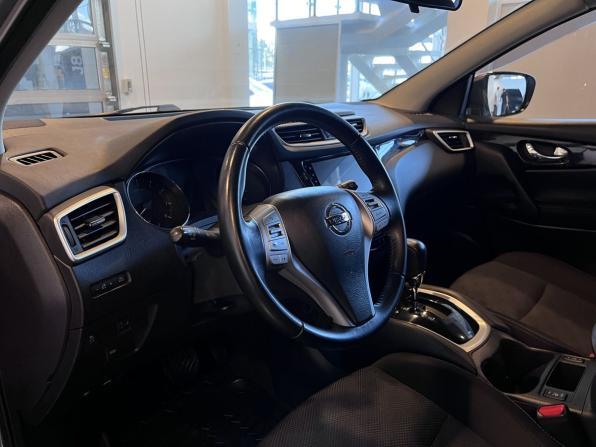 Nissan Qashqai II с пробегом 2016 года, цена 1 690 000 рублей, 118417 км, внедорожник, Автокод Объявления
