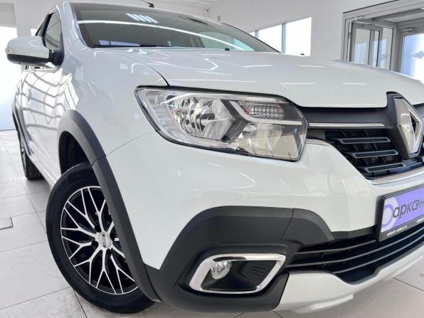Renault Logan II Рестайлинг с пробегом 2020 года, цена 1 150 000 рублей, 76220 км, седан, Автокод Объявления