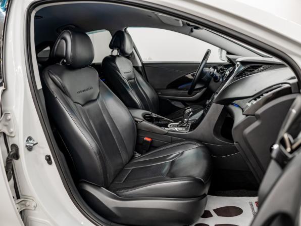Hyundai Grandeur V с пробегом 2013 года, цена 1 597 000 рублей, 105000 км, седан, Автокод Объявления