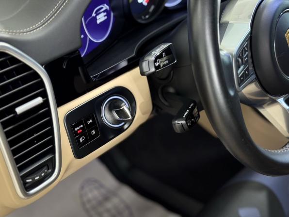 Porsche Cayenne III с пробегом 2021 года, цена 8 900 000 рублей, 54639 км, внедорожник, Автокод Объявления