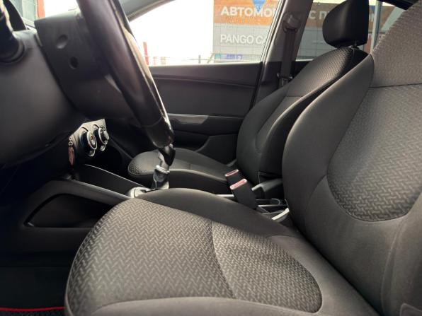 Kia Rio III с пробегом 2014 года, цена 700 000 рублей, 176250 км, седан, Автокод Объявления