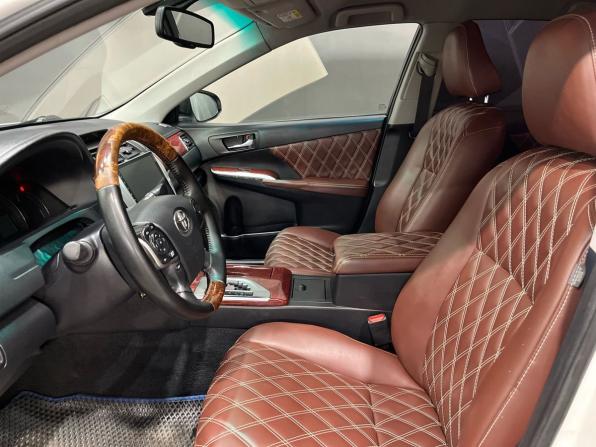 Toyota Camry VII (XV50) с пробегом 2014 года, цена 1 297 000 рублей, 337274 км, седан, Автокод Объявления