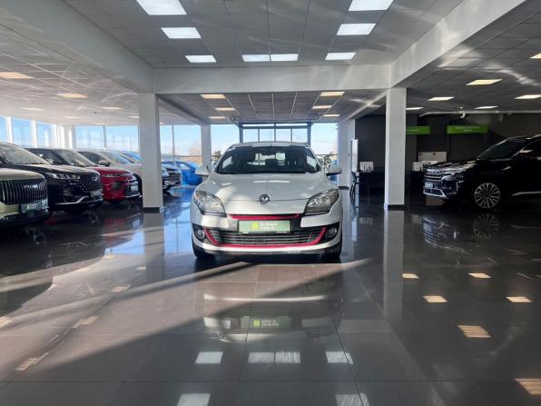 Renault Megane III Рестайлинг с пробегом 2013 года, цена 590 000 рублей, 228410 км, хэтчбек, Автокод Объявления