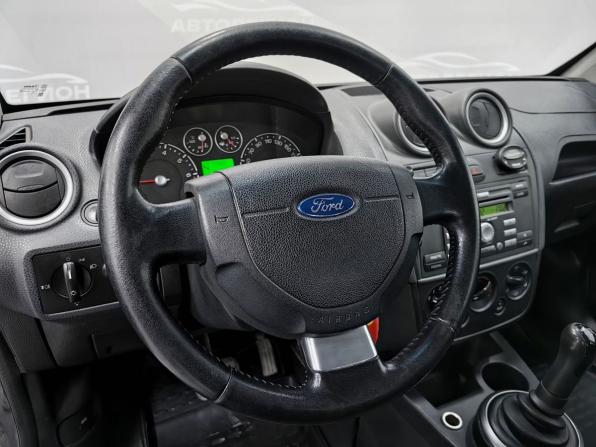 Ford Fiesta Mk5 с пробегом 2007 года, цена 395 000 рублей, 199006 км, хэтчбек, Автокод Объявления