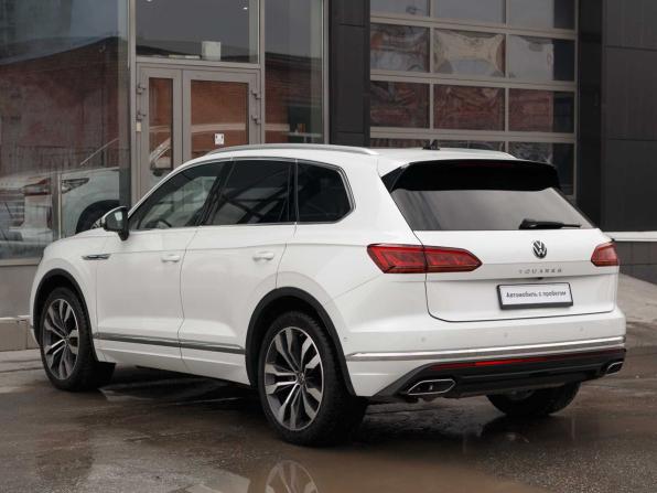 Volkswagen Touareg III с пробегом 2021 года, цена 5 380 000 рублей, 124168 км, внедорожник, Автокод Объявления
