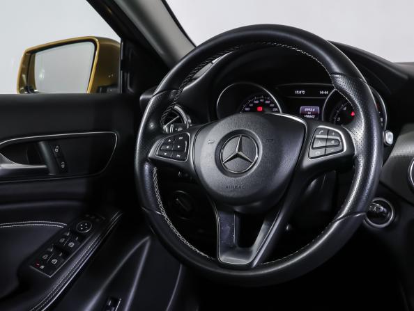 Mercedes-Benz GLA I (X156) Рестайлинг с пробегом 2017 года, цена 2 390 000 рублей, 108700 км, внедорожник, Автокод Объявления