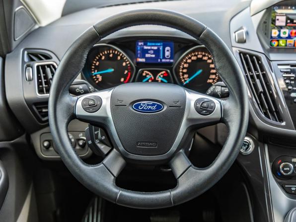 Ford Kuga II с пробегом 2016 года, цена 1 748 000 рублей, 65491 км, внедорожник, Автокод Объявления
