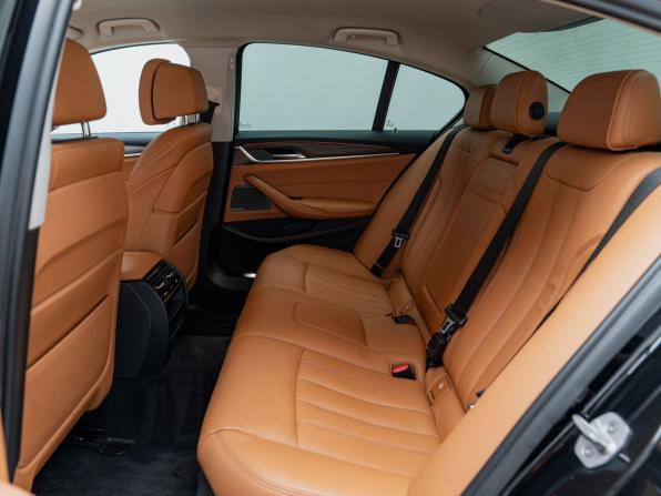 BMW 5 серии VII (G30/G31/G38) с пробегом 2017 года, цена 3 750 000 рублей, 99150 км, седан, Автокод Объявления