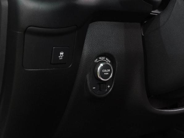 Kia Soul I Рестайлинг с пробегом 2012 года, цена 889 000 рублей, 210789 км, хэтчбек, Автокод Объявления