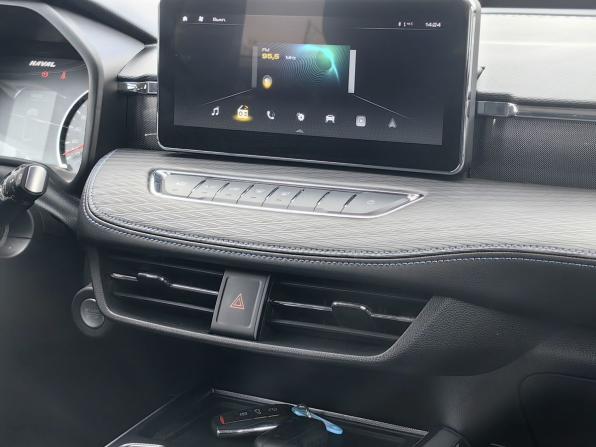 Haval Jolion I с пробегом 2023 года, цена 1 699 000 рублей, 59500 км, внедорожник, Автокод Объявления