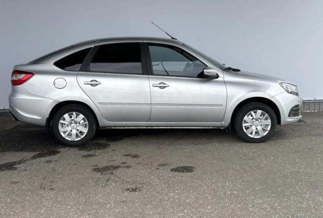 Lada (ВАЗ) Granta I Рестайлинг с пробегом 2024 года, цена 895 000 рублей, 12052 км, лифтбек, Автокод Объявления