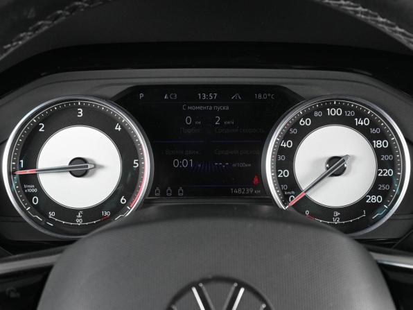 Volkswagen Touareg III с пробегом 2021 года, цена 5 699 000 рублей, 148239 км, внедорожник, Автокод Объявления