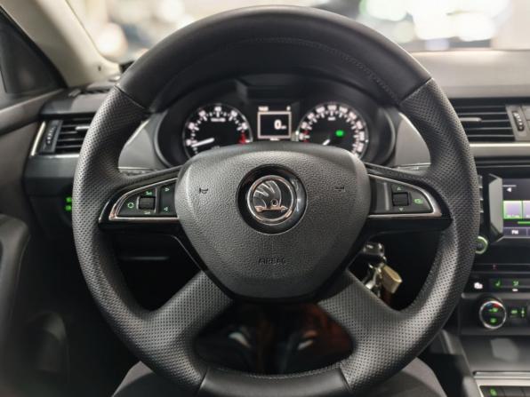 Skoda Octavia III (A7) с пробегом 2013 года, цена 967 400 рублей, 239219 км, лифтбек, Автокод Объявления