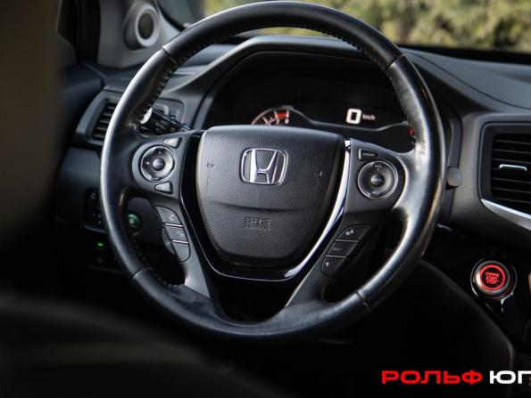 Honda Pilot III с пробегом 2017 года, цена 2 698 000 рублей, 175045 км, внедорожник, Автокод Объявления