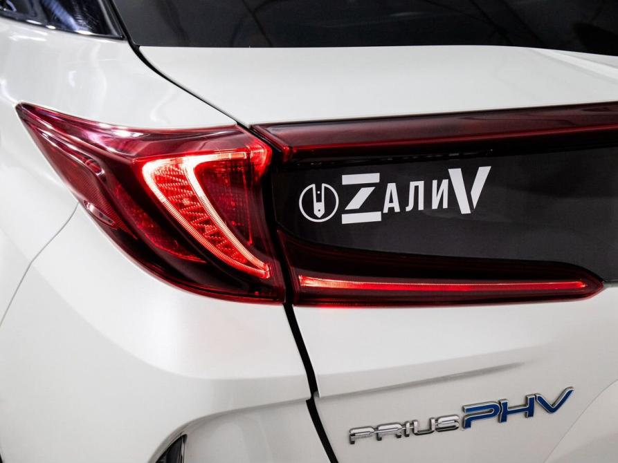 Toyota Prius IV (XW50) Иркутск  - изображение 26