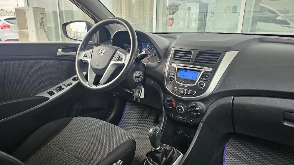 Hyundai Solaris I Липецк  - изображение 5