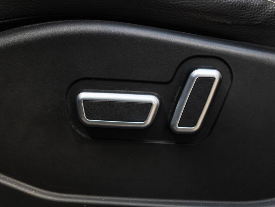 Geely Emgrand X7 I Рестайлинг 2 Москва  - изображение 13