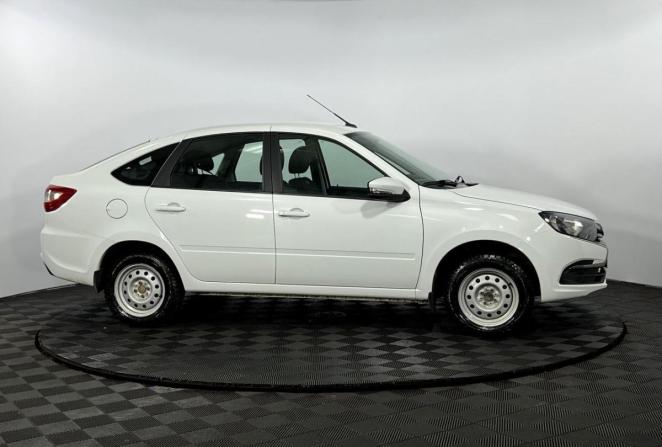 Lada (ВАЗ) Granta I Рестайлинг с пробегом 2024 года, цена 885 000 рублей, 10972 км, лифтбек, Автокод Объявления