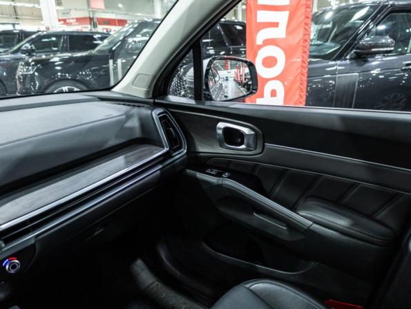 Kia Sorento IV Рестайлинг с пробегом 2024 года, цена 4 950 000 рублей, 28555 км, внедорожник, Автокод Объявления